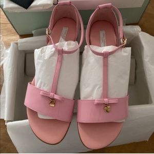 DOLCE &GABANA Girls size 38 T-strap patent leather sandal